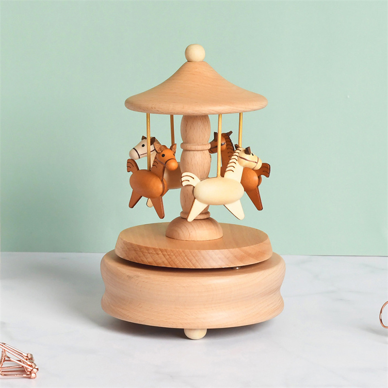Wooden Carousel Music Box Orna - Snow Globe Musical 评论和价格